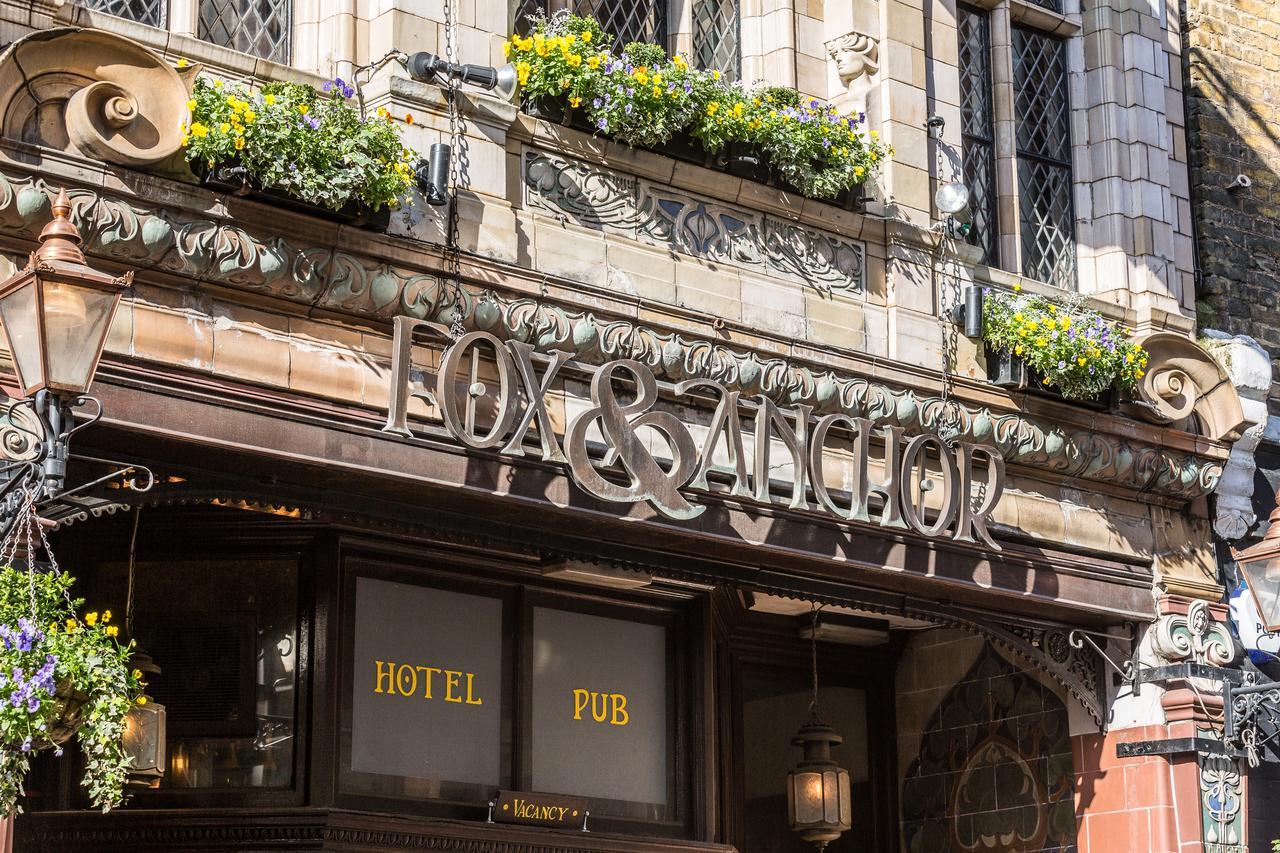 Fox And Anchor Hotel London Eksteriør billede